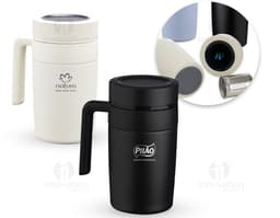 Caneca térmica 500ml com display led, ideal para manter sua bebida quente por mais tempo. Design contemporâneo em plástico