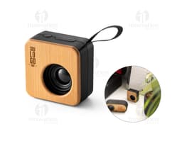 Caixa de som portátil moderna em preto, ideal para fotógrafos e amantes da música. Com tecnologia avançada, controle de