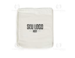 Mochila Saco Algodão vintage, de cor marrom antigo, feita de material de tecido desgastado. Possui textura grunge, com design