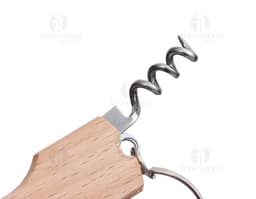 Chaveiro abridor multifunções em metal prateado, com design de guitarra e cordas, contendo também um saca-rolhas.
