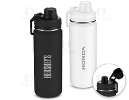 Garrafa de aço inoxidável de 570ml, contendo líquido. Objeto de higiene pessoal, limpo e de metal brilhante. Possui tampa e