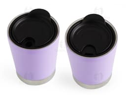 Copo de parede dupla de 300ml feito de inox, de cor prateada e brilhante. O copo está limpo e vazio, com design moderno e