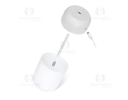 Umidificador de ar com LED: mantenha o ambiente sempre fresco e perfumado com este incrível umidificador de ar, que ainda