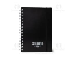 Agenda diária para o ano de 2025, capa com design elegante e organização por dias e horas.