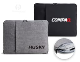 Pasta de couro marrom para tablet e notebook com fecho de metal, textura vintage e bolsos internos para armazenar documentos
