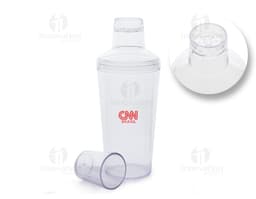 Coqueteleira de acrílico 565ml para drinks frescos e saudáveis. Ideal para manter a higiene e a pureza dos líquidos. Perfeita