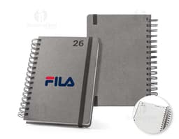 Agenda com argolas para o ano de 2026, na cor preta e com detalhes em dourado.