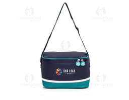 Bolsa térmica de 7 litros, feita de couro marrom com alça de metal e zíper. Possui design elegante e moderno, sendo ideal