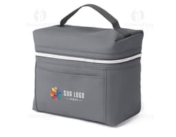 Bolsa térmica marrom de couro com alça de metal e zíper, ideal para transportar alimentos mantendo-os frescos durante viagens