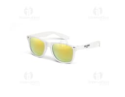 Óculos de sol preto e elegante com lentes de proteção UV, proporcionando estilo e proteção para os olhos. O acessório de moda
