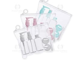 Kit Viagem 6 Peças: Conjunto de produtos para viagem, incluindo necessaire, porta-passaporte, etiquetas de bagagem, almofada