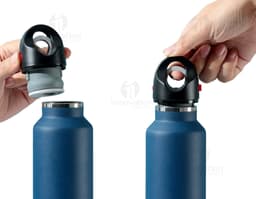 Garrafa térmica de 620ml, ideal para armazenar líquidos, como água, sucos ou chás. Feita de material resistente e