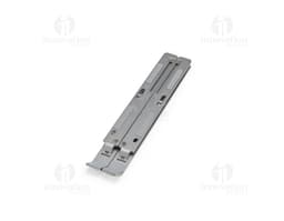 Suporte retrátil para notebook feito de metal e aço, sendo uma ferramenta tecnológica e moderna para facilitar o uso do