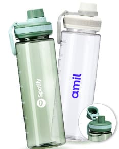 Garrafa plástica de 750ml em cor preta e transparente, vazia e limpa. A garrafa possui tampa e é um objeto único, feito de